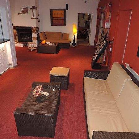 Hotel Amys Voreppe Bagian luar foto